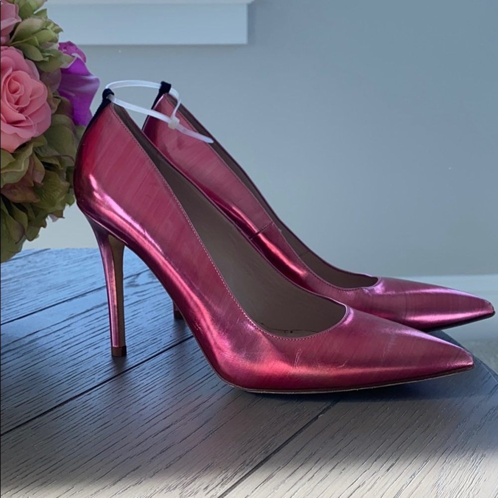 Pink high heels